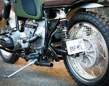 BMW 2 VALVE SWINGARM MOUNTED LICENSE PLATE MOUNT