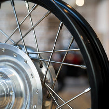 COGNITO MOTO BMW 2  VALVE BOXER SPOKE BMW AIRHEAD HUB CONVERSION WITH FACTORY REAR DISC