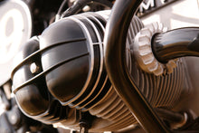 ROUND (PEANUT) VALVE COVER BMW 2 VALVE